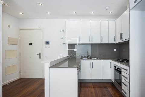 Apartamento de 3 dormitorios en venta en Sant Cugat del Vallès, Barcelona, Cataluña, Spain № 7249 - foto 26