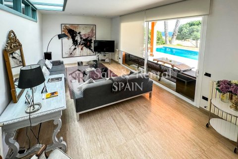 3 bedrooms house for sale in Castell-Platja d'Aro, Girona, Catalonia, Spain № 6770 - photo 3