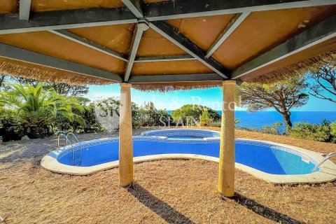 3 bedrooms apartment for sale in Sant Feliu de Guixols, Girona, Catalonia, Spain № 6768 - photo 30