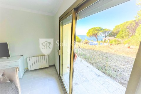 3 bedrooms apartment for sale in Sant Feliu de Guixols, Girona, Catalonia, Spain № 6768 - photo 20