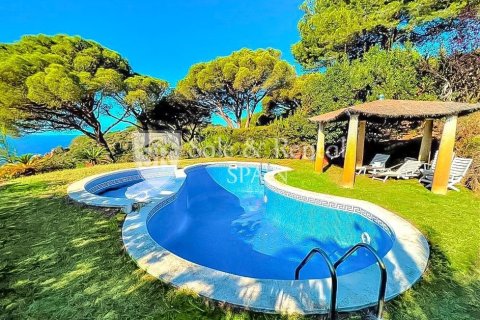 3 bedrooms apartment for sale in Sant Feliu de Guixols, Girona, Catalonia, Spain № 6768 - photo 24