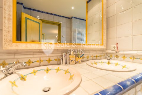 5 bedrooms house for sale in Lloret de Mar, Girona, Catalonia, Spain № 6769 - photo 28