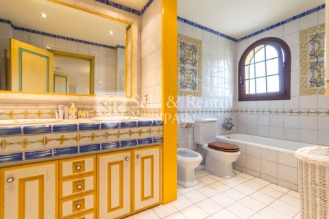 5 bedrooms house for sale in Lloret de Mar, Girona, Catalonia, Spain № 6769 - photo 27