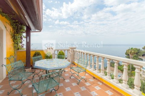 5 bedrooms house for sale in Lloret de Mar, Girona, Catalonia, Spain № 6769 - photo 3