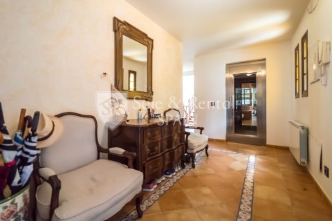 5 bedrooms house for sale in Lloret de Mar, Girona, Catalonia, Spain № 6769 - photo 15