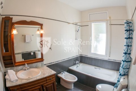 6 bedrooms house for sale in Platja D'aro, Girona, Catalonia, Spain № 6771 - photo 29