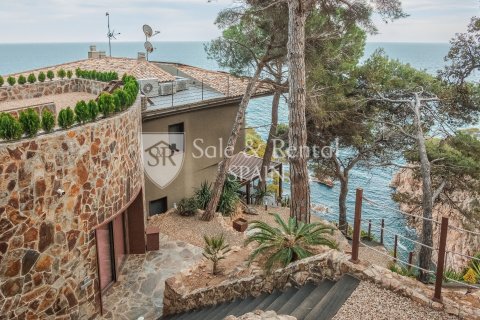 5 bedrooms house for sale in Sant Feliu de Guixols, Girona, Catalonia, Spain № 6773 - photo 6
