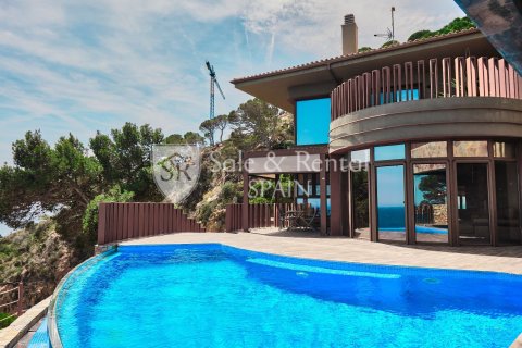 5 bedrooms house for sale in Sant Feliu de Guixols, Girona, Catalonia, Spain № 6773 - photo 3