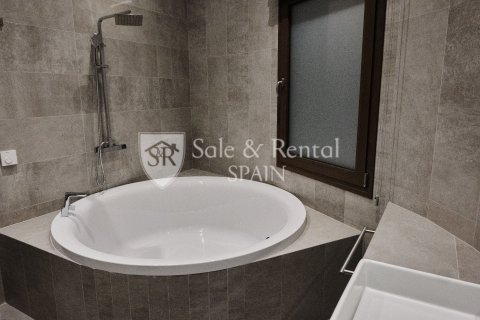 5 bedrooms house for sale in Sant Feliu de Guixols, Girona, Catalonia, Spain № 6773 - photo 26