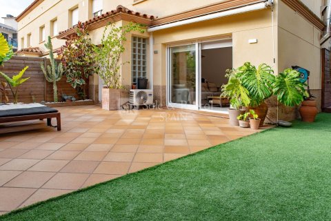 4 bedrooms house for sale in Lloret de Mar, Girona, Catalonia, Spain № 6774 - photo 15