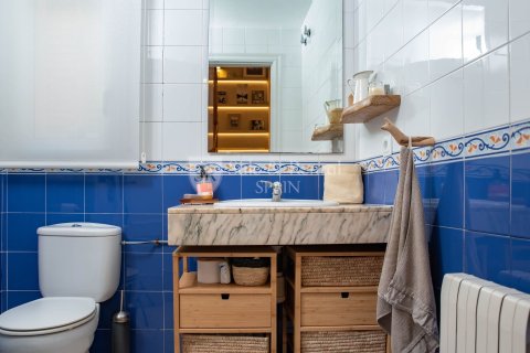 4 bedrooms house for sale in Lloret de Mar, Girona, Catalonia, Spain № 6774 - photo 5