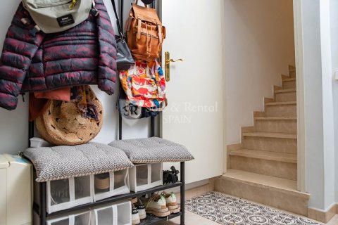 4 bedrooms house for sale in Lloret de Mar, Girona, Catalonia, Spain № 6774 - photo 3