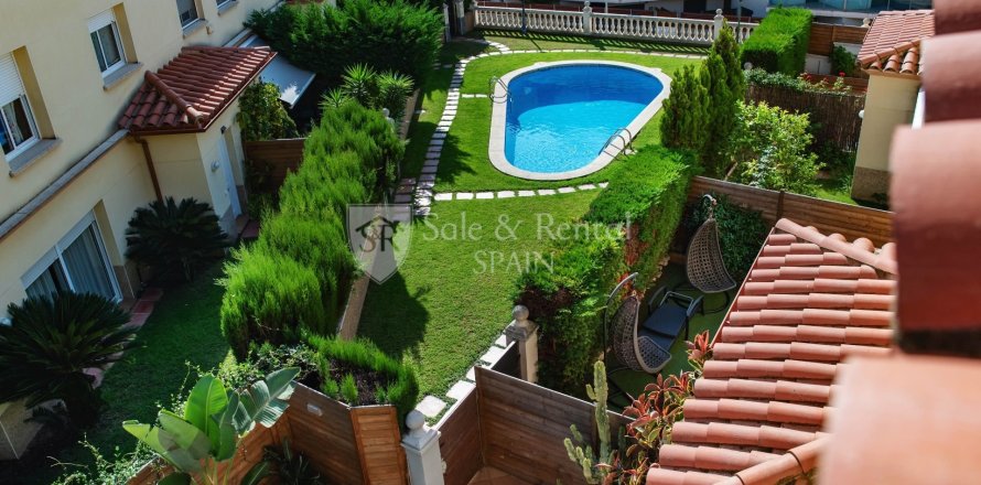 4 bedrooms house for sale in Lloret de Mar, Girona, Catalonia, Spain № 6774