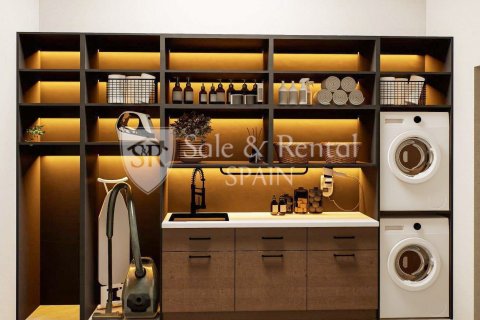 3 bedrooms house for sale in Lloret de Mar, Girona, Catalonia, Spain № 6667 - photo 18