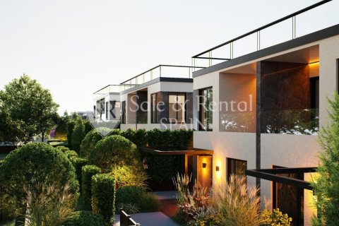 3 bedrooms house for sale in Lloret de Mar, Girona, Catalonia, Spain № 6667 - photo 6