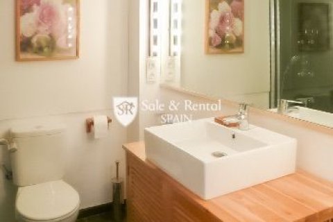 4 bedrooms house for sale in Lloret de Mar, Girona, Catalonia, Spain № 6668 - photo 14