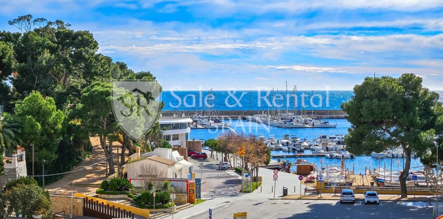 3 bedrooms apartment for sale in Sant Feliu de Guixols, Girona, Catalonia, Spain № 6669