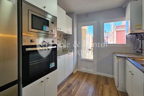 3 bedrooms apartment for sale in Sant Feliu de Guixols, Girona, Catalonia, Spain № 6669 - photo 9