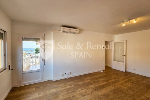 3 bedrooms apartment for sale in Sant Feliu de Guixols, Girona, Catalonia, Spain № 6669 - photo 5