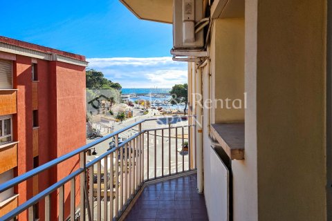 3 bedrooms apartment for sale in Sant Feliu de Guixols, Girona, Catalonia, Spain № 6669 - photo 2