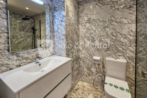 3 bedrooms apartment for sale in Sant Feliu de Guixols, Girona, Catalonia, Spain № 6669 - photo 24