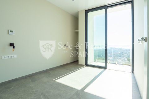 3 bedrooms house for sale in Lloret de Mar, Girona, Catalonia, Spain № 6666 - photo 22