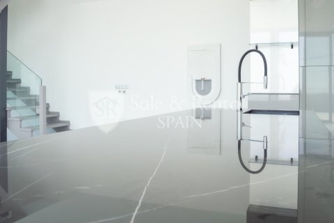 3 bedrooms house for sale in Lloret de Mar, Girona, Catalonia, Spain № 6666 - photo 12