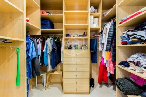 Купить виллу в Гава, Испания с 6 спален, 400м², № 1301 - фото 18