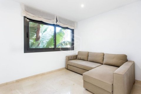 Купить виллу в Гава, Испания с 6 спален, 400м², № 1301 - фото 19