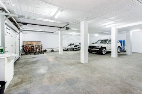 Купить виллу в Гава, Испания с 6 спален, 400м², № 1301 - фото 15