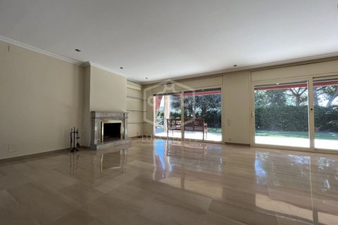 Купить виллу в Барселона, Испания с 4 спальни, 600м², № 1300 - фото 13