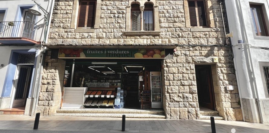 6 bedrooms villa for sale in Pineda de Mar, Barcelona, Catalonia, Spain № 5015