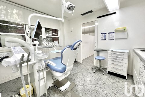 1 bedroom commercial property for sale in Barcelona, Catalonia, Spain № 5014 - photo 18