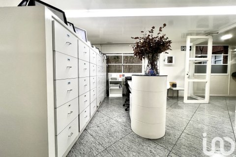 1 bedroom commercial property for sale in Barcelona, Catalonia, Spain № 5014 - photo 10