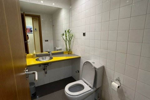 Купить квартиру в Жирона, Испания с 3 спальни, 110м², № 5009 - фото 2