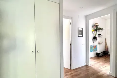 Купить квартиру в Барселона, Испания с 4 комнаты, 109м², № 1413 - фото 6