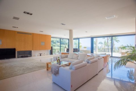 Купить дом в Сан-Андреу-де-Льяванерес, Испания с 8 комнат, № 1416 - фото 12