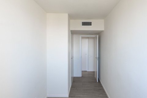 Apartamento de 2 dormitorios en venta en Barcelona, Cataluña, Spain № 1412 - foto 13