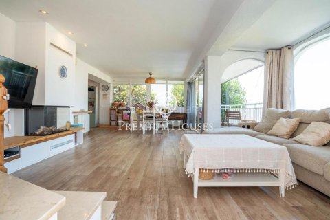 Купить дом в Ситжес, Испания с 4 спальни, 184м², № 2384 - фото 5