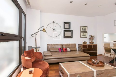 2 bedrooms apartment for rent in Barcelona, Catalonia, Spain № 6493 - photo 4