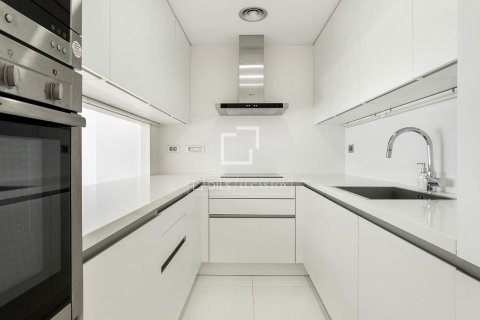 2 bedrooms apartment for rent in Barcelona, Catalonia, Spain № 6493 - photo 13