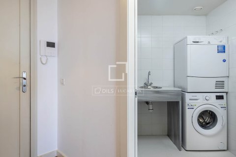 Снять в аренду квартиру в Барселона, Испания с 3 спальни, 124м², № 6495 - фото 29