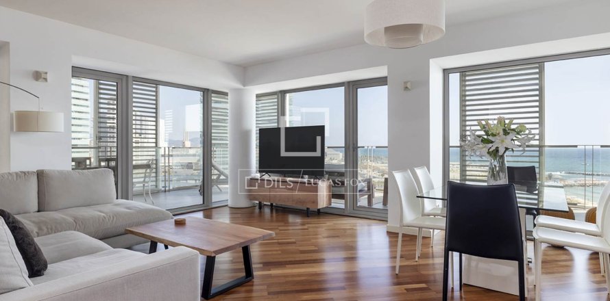 Квартира с 3 спальнями в Барселоне, Каталония, Испания № 6495