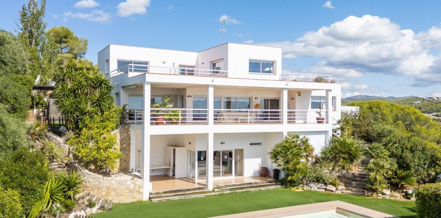 7 bedrooms house for sale in Sitges, Barcelona, Catalonia, Spain № 6490