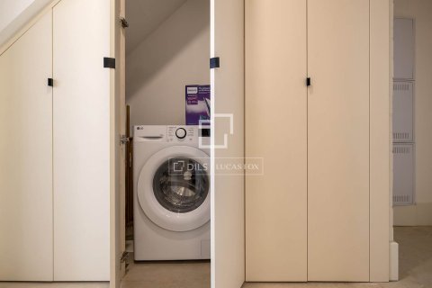 Снять в аренду квартиру в Барселона, Испания с 2 спальни, 109м², № 6494 - фото 14