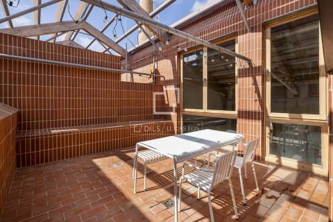 Снять в аренду квартиру в Барселона, Испания с 2 спальни, 109м², № 6494 - фото 28