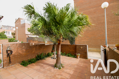 3 bedrooms townhouse for sale in Premia De Mar, Barcelona, Catalonia, Spain № 7494 - photo 23