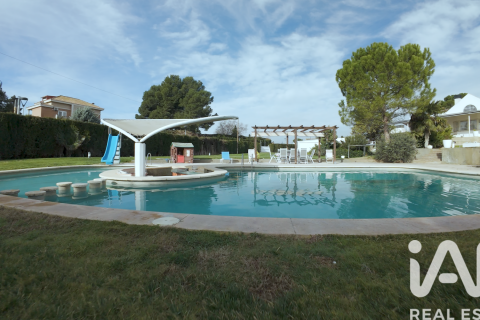 6 bedrooms house for sale in Alpicat, Lleida, Catalonia, Spain № 7495 - photo 2