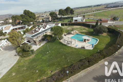 6 bedrooms house for sale in Alpicat, Lleida, Catalonia, Spain № 7495 - photo 7