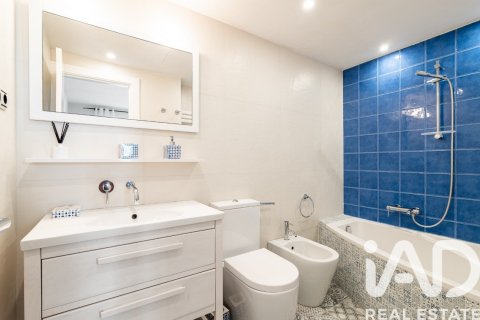 3 bedrooms apartment for sale in Vilanova i la Geltru, Barcelona, Catalonia, Spain № 7490 - photo 16